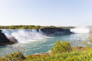 Niagara Falls: Early Access Boat & Journey Behind the Falls