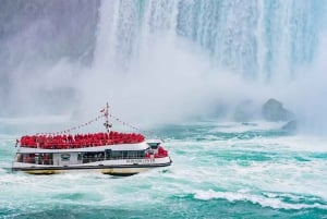 Niagara Falls Day Trip with Cruise from Toronto Metropolitan