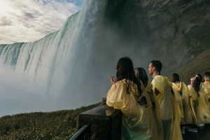 Wycieczka nad wodospad Niagara z Toronto z opcjonalnym rejsem wycieczkowym łodzią
