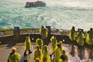 Niagaran putousten kiertoajelu ja Skip the Line -risteily & vaahteranmaistelu