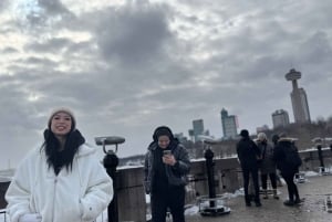 Omvisning i Niagarafallene med Skip the Line-cruise og lønnesmaking