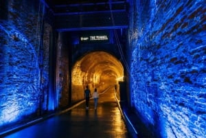 Niagaran putoukset: Tunnel Experience at Night & Power Station