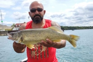 Niagara-joen kalastus charter Lewistonissa New Yorkissa