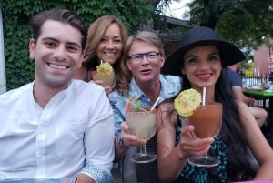 Tour privado de vinos al atardecer con cena - Niágara On The Lake