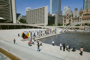 Toronto City 1-Day Sightseeing Group Tour