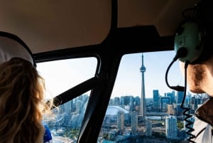 Toronto: City Sightseeing Helicopter Tour