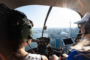 Toronto: City Sightseeing Helicopter Tour