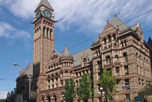 Privat tur for par i Toronto: Livlige torg, rolige parker