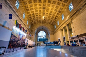 Waar de geschiedenis het heden ontmoet: Een wandeltour door Toronto