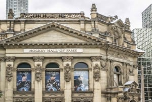 Byvandring i Toronto med tårn og havnekrydstogt