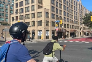 Toronto: E-Scooter City Highlights Tour | 3-Hour