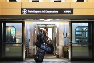 Toronto: Traslado de Trem Expresso de/para o Aeroporto Pearson