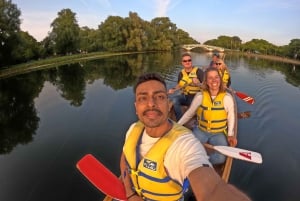 トロント：トロント諸島の秋の紅葉カヌーツアー