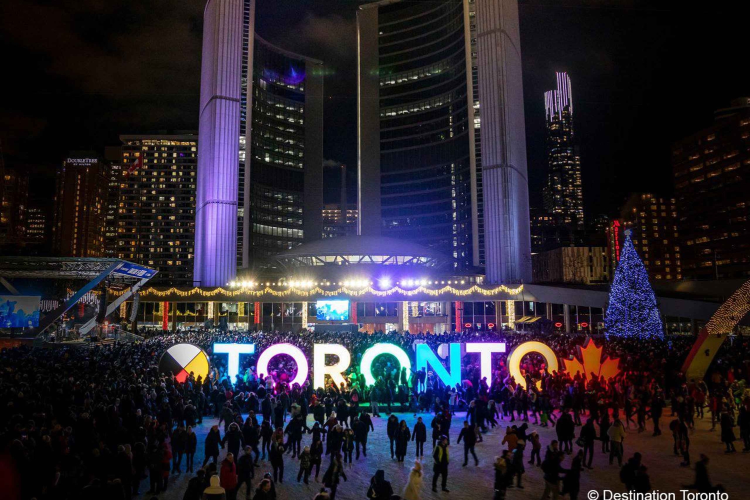 Toronto: Geführte Stadtführung Festive Lights Bus Tour