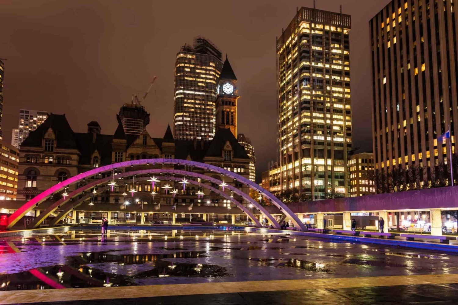 Toronto: Geführte Stadtführung Festive Lights Bus Tour