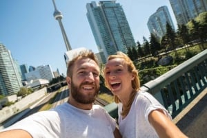 Toronto: Privat rundtur med en lokal turist: Höjdpunkter och dolda pärlor