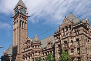 Toronto: Privat rundtur med en lokal turist: Höjdpunkter och dolda pärlor