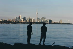 Toronto: Opastettu välilasku- ja pysähdysmatkakierros kuljetuksineen.