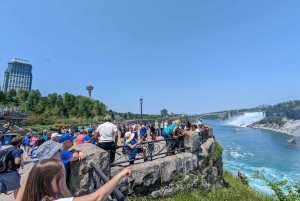 Toronto: Tour di un giorno alle Cascate del Niagara con opzione tour in barca