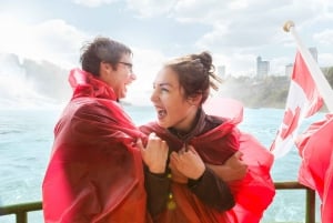 Toronto: Excursão de um dia às Cataratas do Niágara com opção de barco