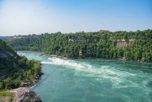Toronto: Niagaran putousten kiertoajelu risteilyllä ja Behind The Falls -tapahtumalla.