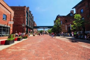 Toronto: Old Town Highlights Private Walking Tour