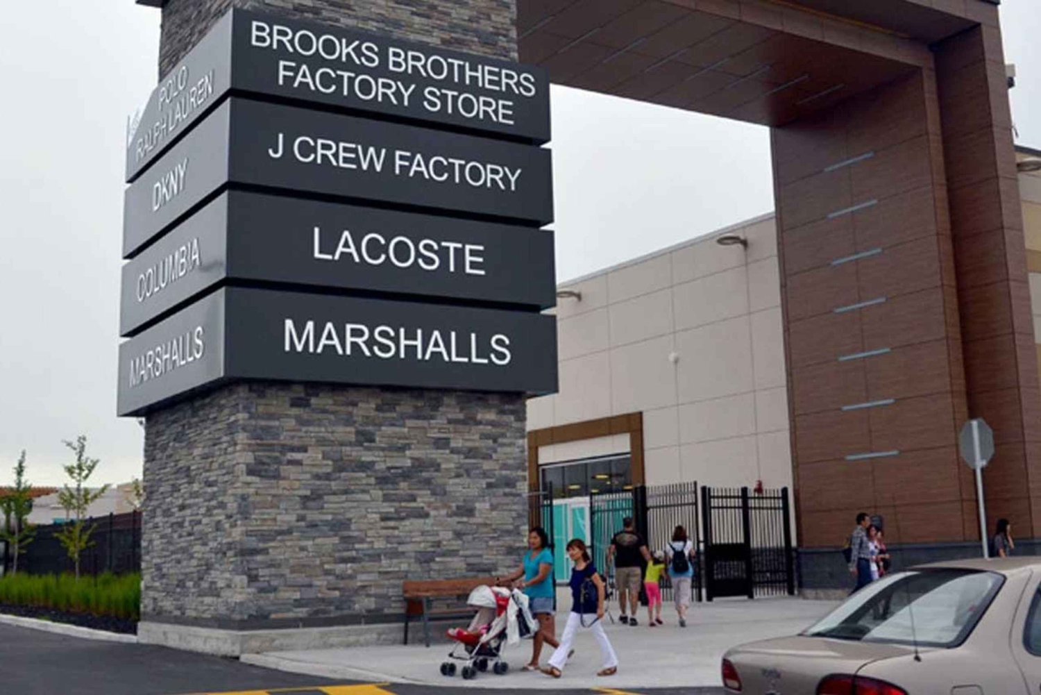 Торонто: частная экскурсия в Ниагару и шопинг в аутлете Niagara Outlet