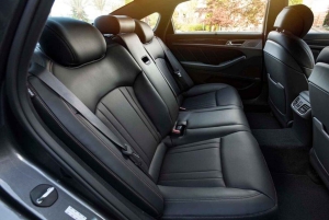 Toronto: Privat transport til Kingston City eller Queen's Unive...