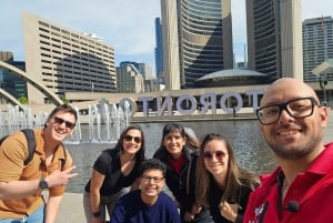 Toronto: privéwandeltour langs de hoogtepunten van de stad