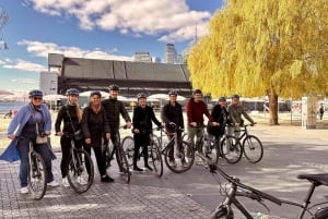 Toronto: Torontossa: Lauantaiaamuna torilta torille polkupyöräretki