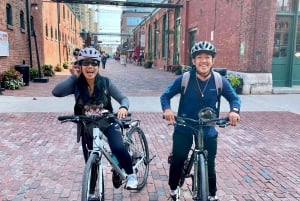 Toronto: Torontossa: Lauantaiaamuna torilta torille polkupyöräretki