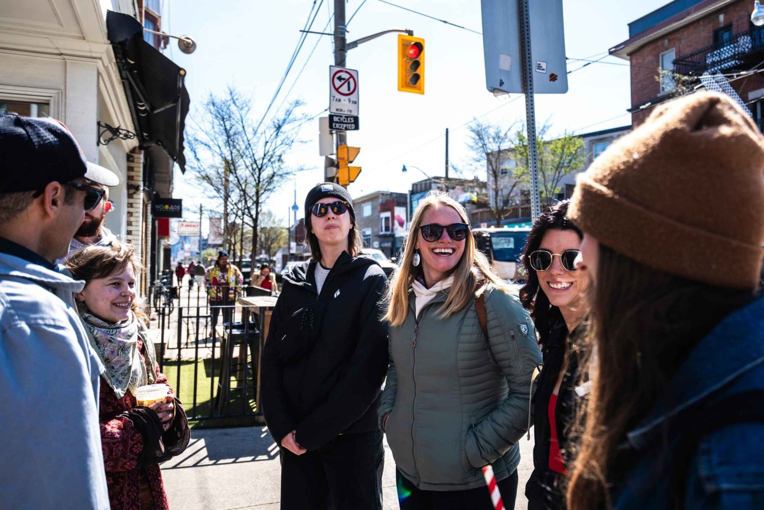 Toronto: Street Art and Graffiti Tour Run by Street Artist