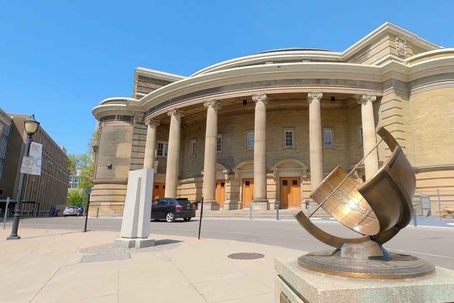 Toronto: TV & Movie Tour with University of Toronto Visit