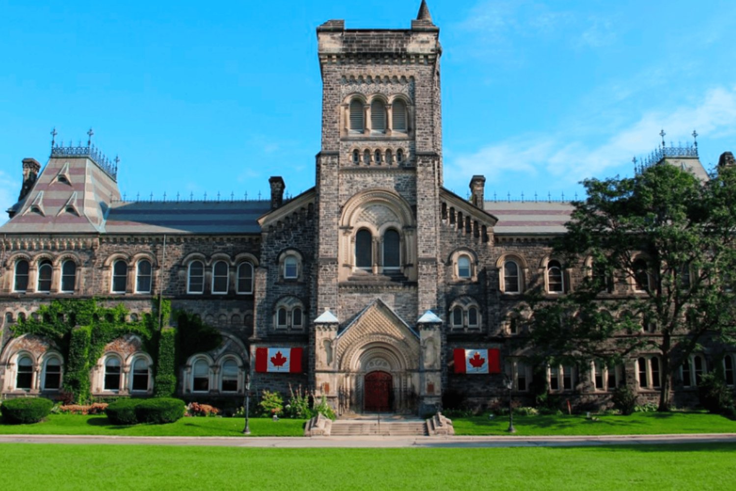 Toronto: University of Toronto Guided Walking Tour