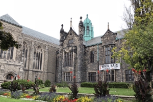 Toronto: tour guidato a piedi dell'Università di Toronto