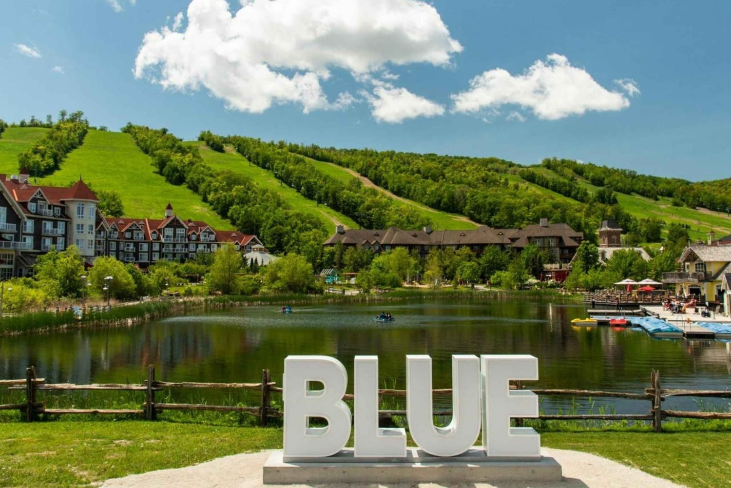 Toronto: yksityinen päiväkierros Blue Mountainin kylään