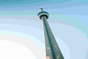 Excursão a pé pelos destaques de Toronto com entrada na torre