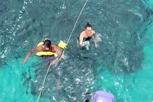 Tobago: Buccoo Reef and Nylon Pool Boat Tour with Transfer