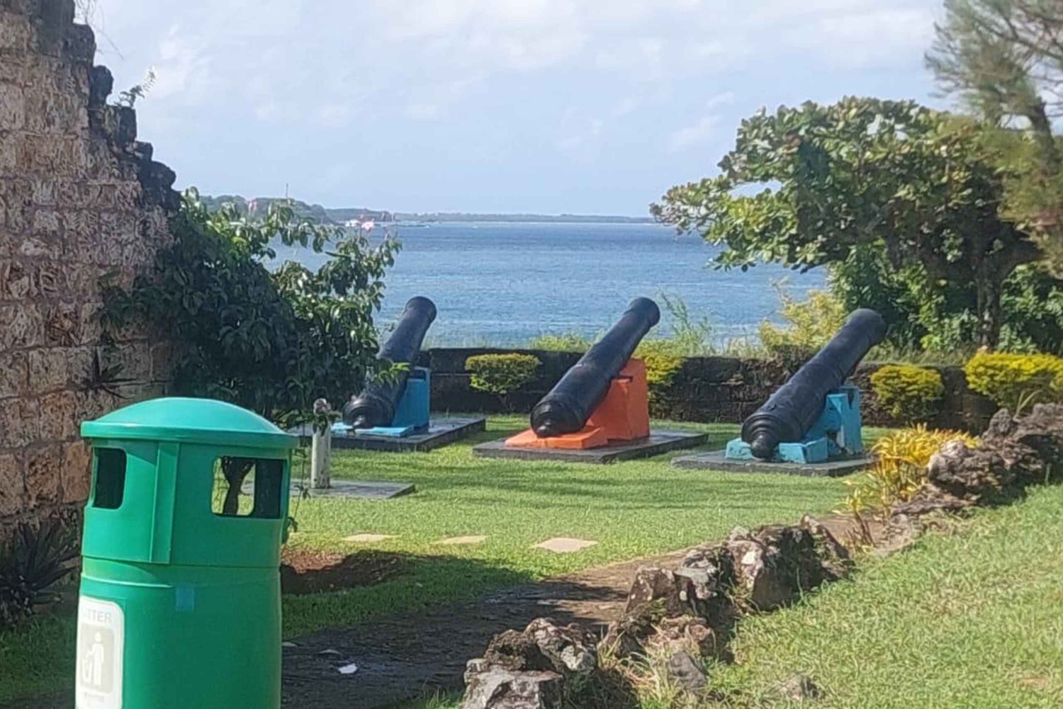 Tobago: Caribbean Coast Tour with Waterfall Swim