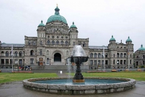 3-Day Vancouver City Tour Package With Whistler & Victoria