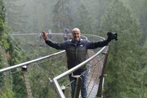 キャピラノ橋＋グラウス山＋スタンレー公園＋ダム＋湖＋孵化場／車／9ヶ所