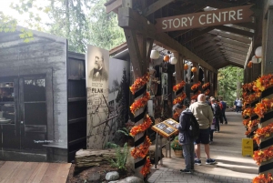 Capilano Suspension Bridge/Charisma's Canyon Light/LUX CAR