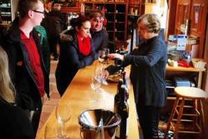 バンクーバーから：地元の試飲付きフレイザー バレー ワイン ツアー