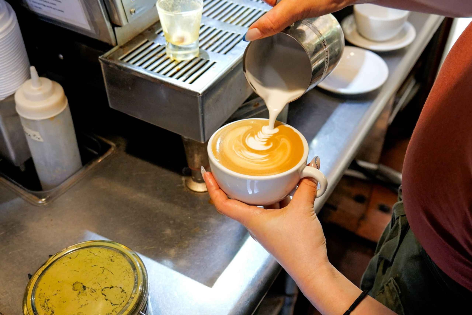 Jetski Bowen Islandille, sis. olutta, viiniä, kahvia tai jäätelöä.