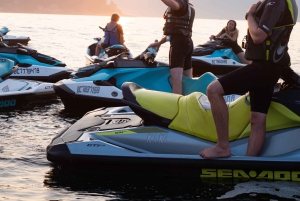 Jetski Bowen Islandille, sis. olutta, viiniä, kahvia tai jäätelöä.