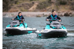 Jetski Bowen Islandille, sis. olutta, viiniä, kahvia tai jäätelöä.