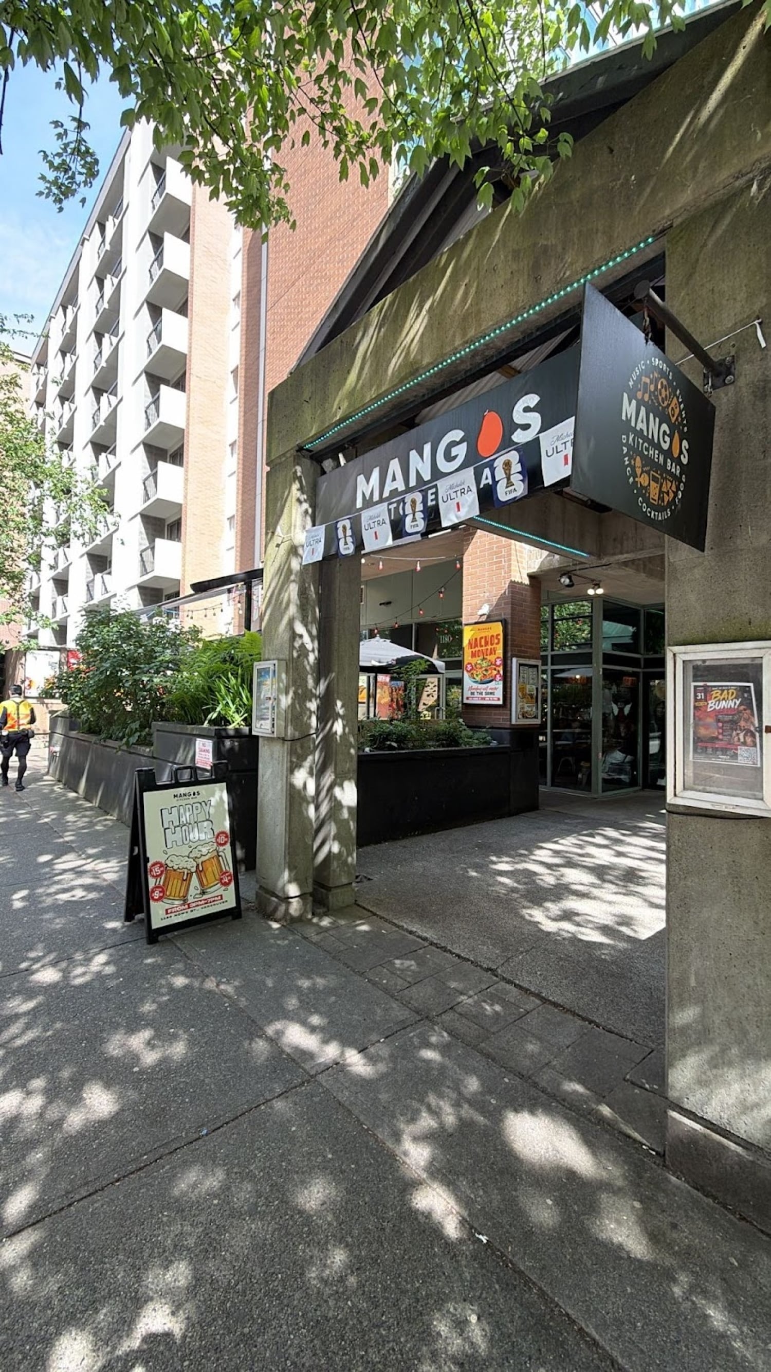 Mangos Kitchen Bar