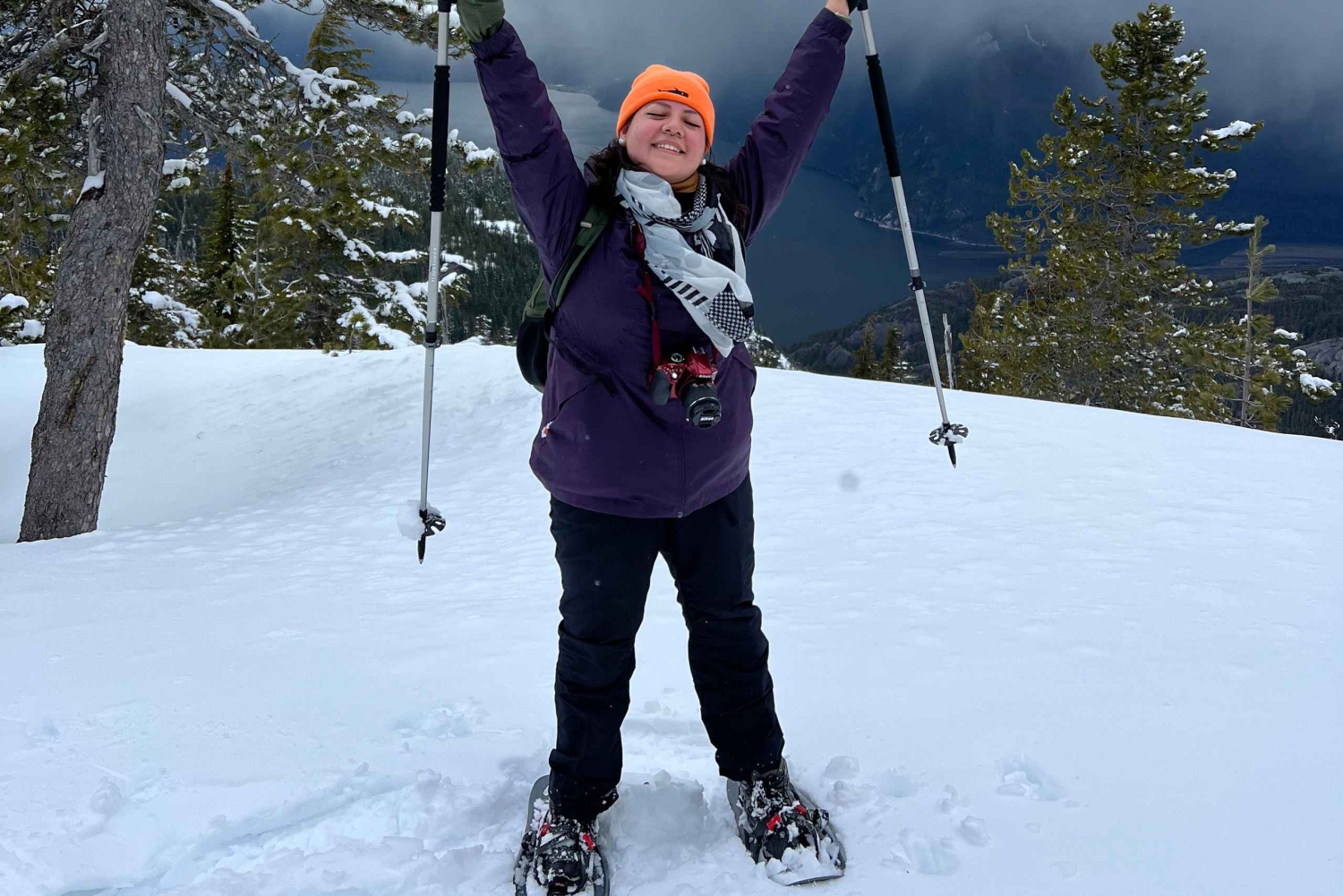 Snowshoeing på toppen av havet til himmelen gondol