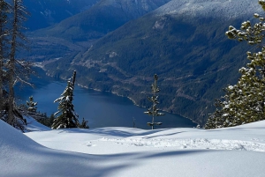 Snowshoeing på toppen av havet til himmelen gondol