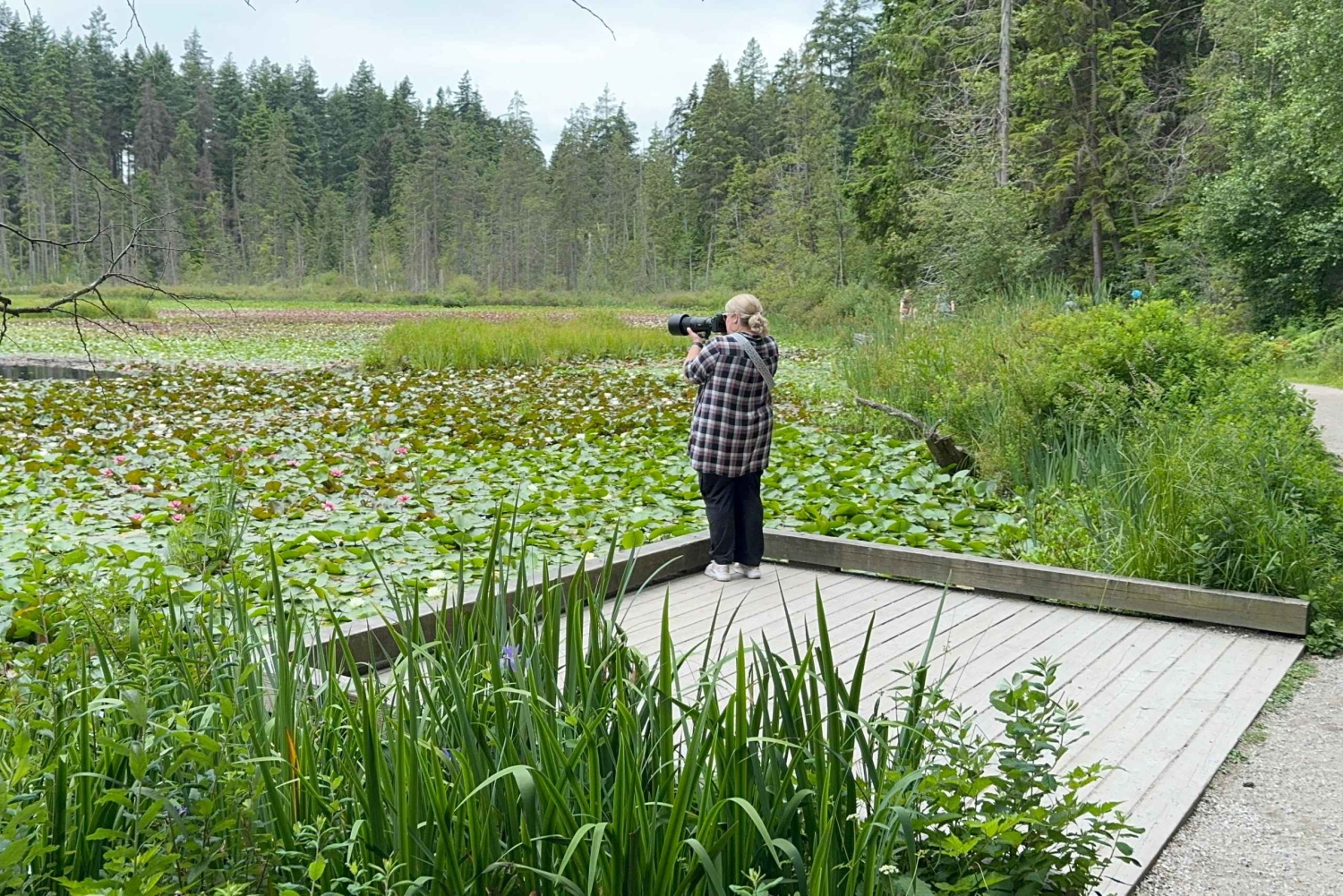 Recorrido circular en EUC y E-scooters por el Parque Stanley